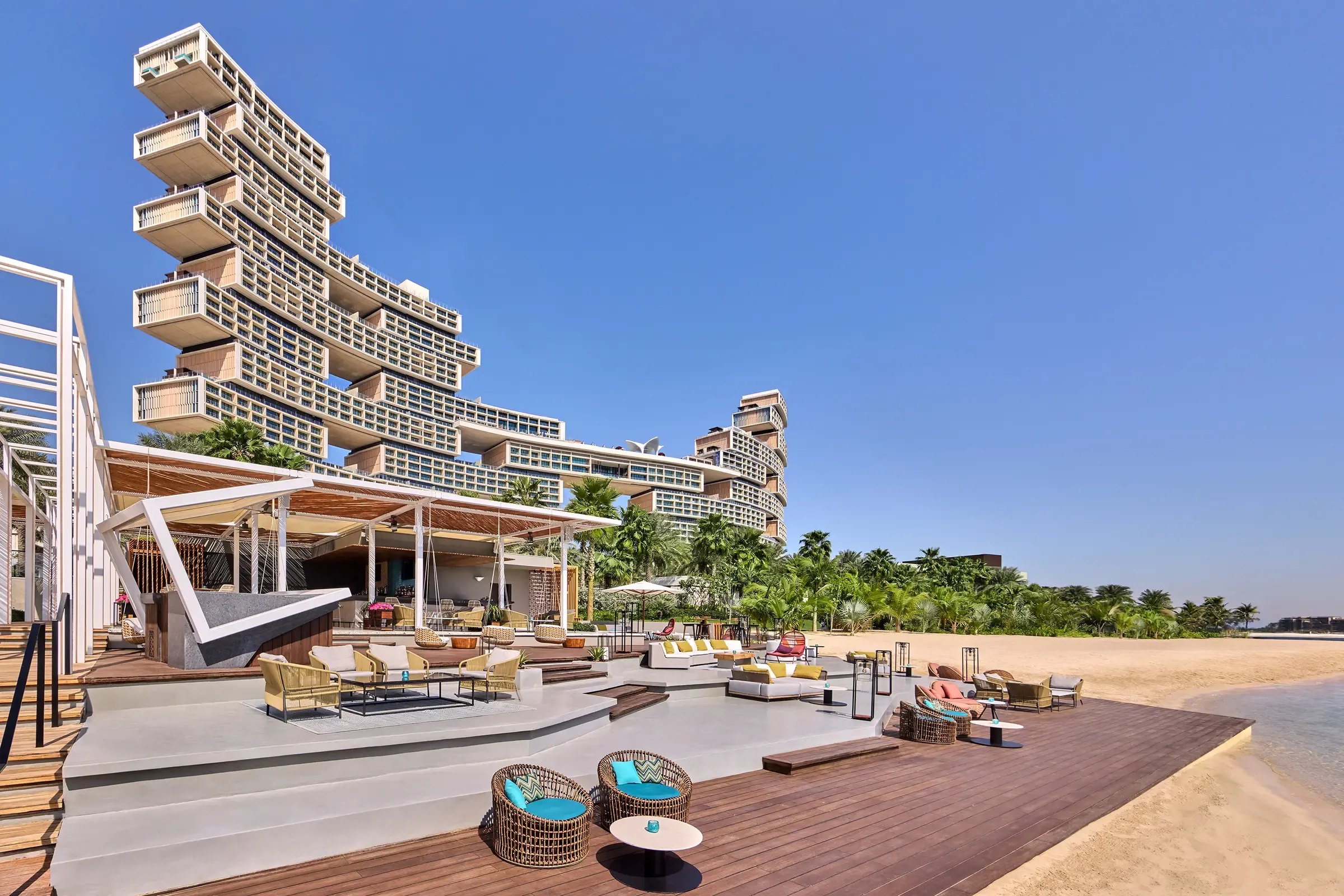 Atlantis The Royal beachfront and towers, Dubai