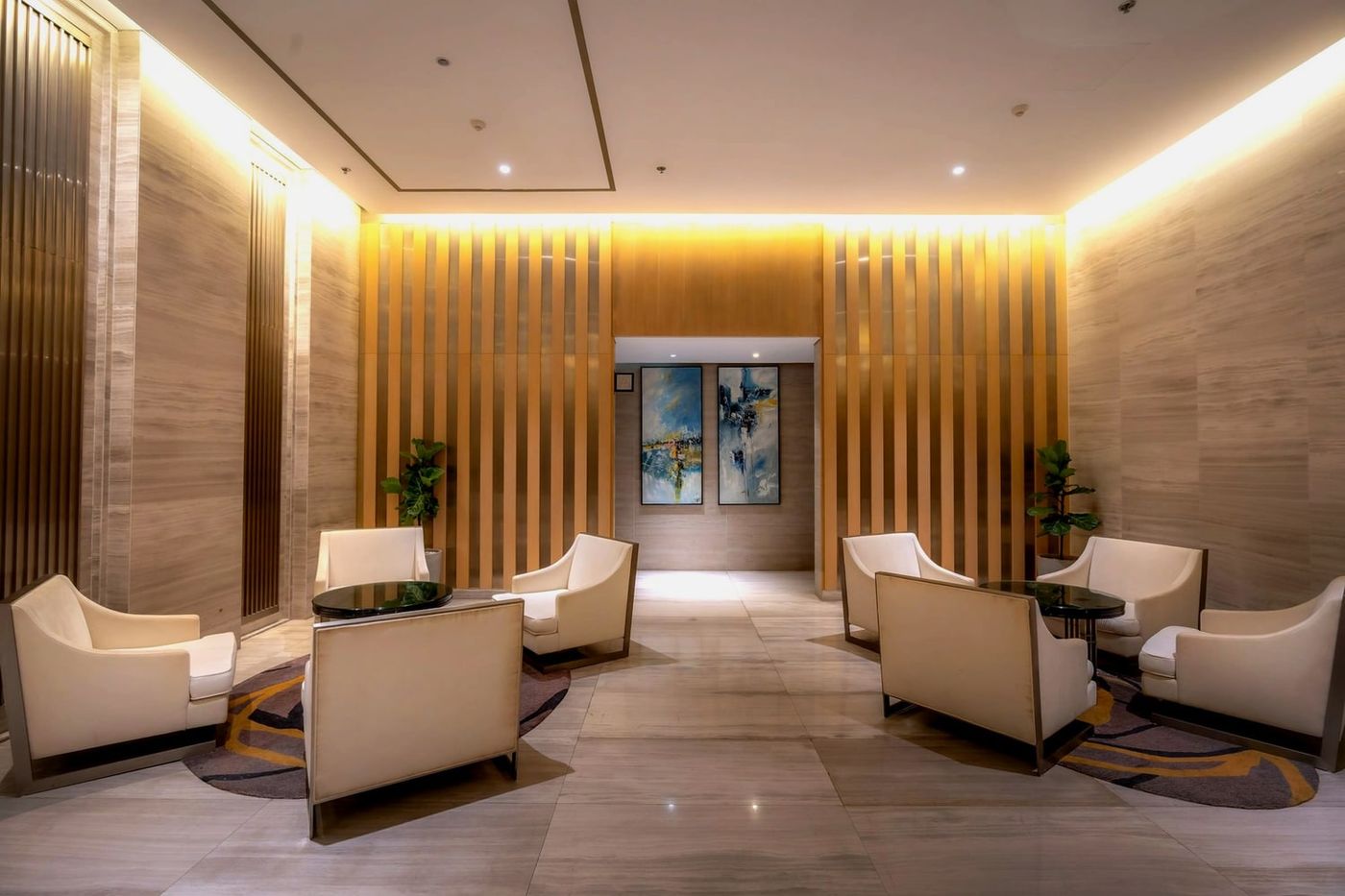 Dubai’s Rove Hotels Targets Saudi Arabia’s Opening Watch: What Luxury Travelers Should Know shown as a premium editorial travel planning scene tied to Reopening, Room-category, Dubai. Arrival and decision context.