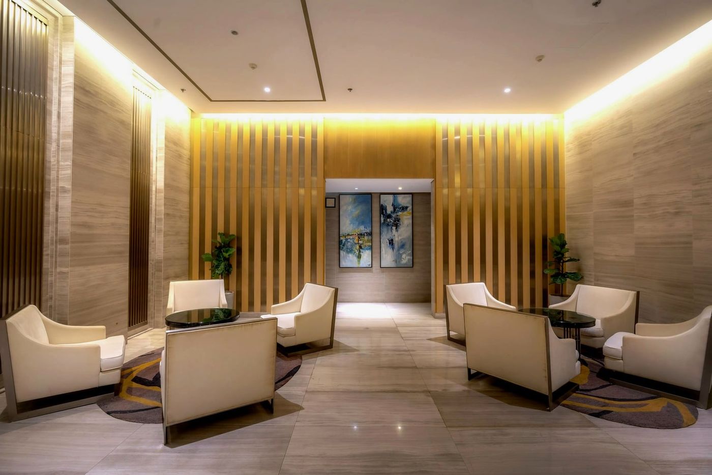 Dubai’s Rove Hotels Targets Saudi Arabia’s Opening Watch: What Luxury Travelers Should Know shown as a premium editorial travel planning scene tied to Reopening, Room-category, Dubai. Planning consequence detail.