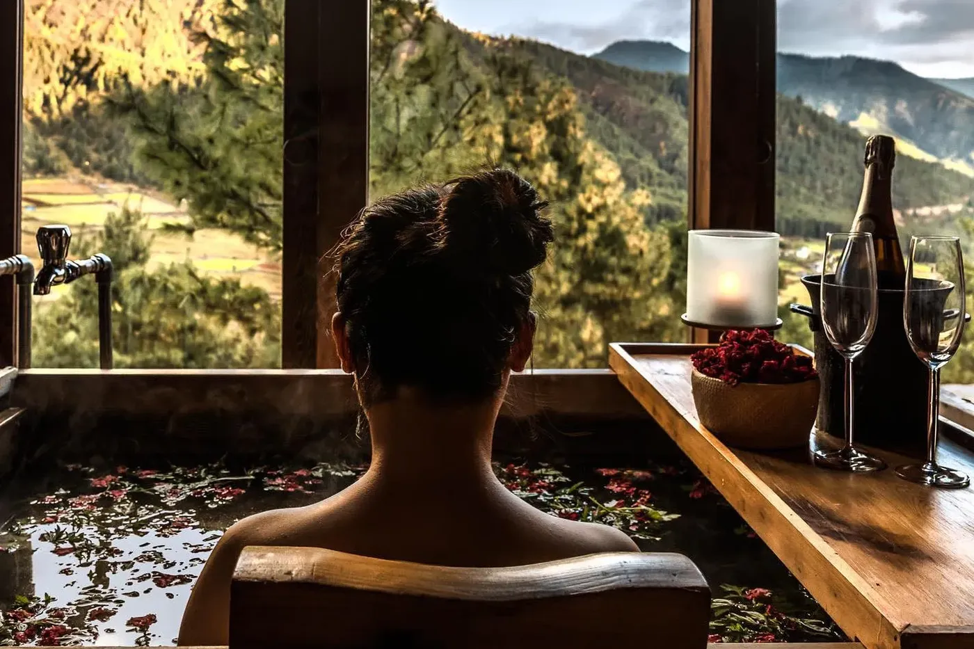325594042 508454161413733 7074658802844503198 n for &Beyond Punakha River Lodge, Bhutan: VIAIVE Hotel Guide.