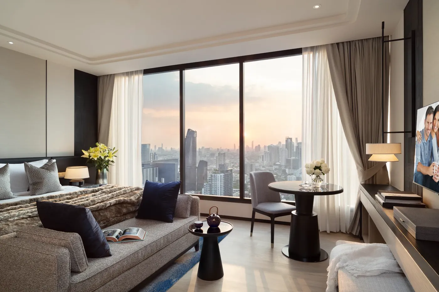 SR Thailand BKK Asc Thonglor 3BRM Pre Master BRM LR for Ascott Thonglor Bangkok: VIAIVE Hotel Read for Bangkok Longer Stays, Families & Sukhumvit Dining.