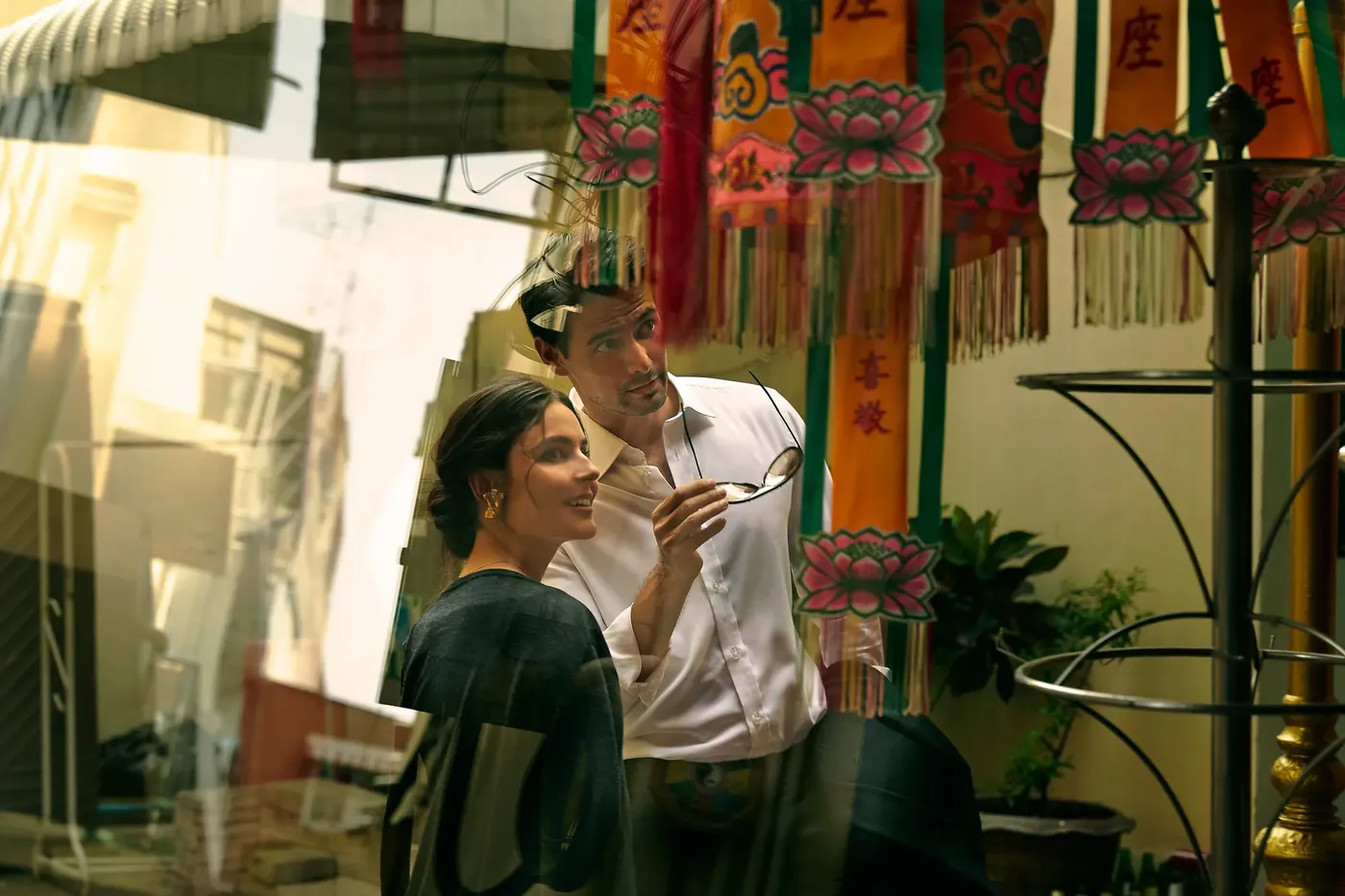Capella Bangkok Neighbourhood 01 for Bangkok Luxury Experiences: Chao Phraya, Food Crawls, Temples & Local Neighbourhoods.