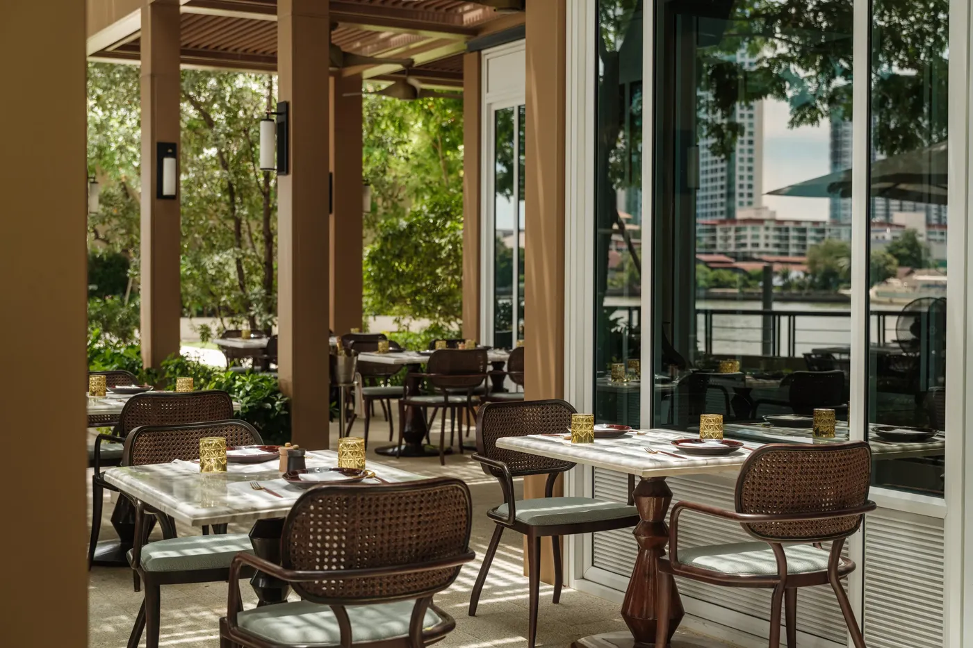 DSF5509 LowRes for Capella Bangkok Dining Experiences: Côte, Phra Nakhon, Stella & Tea Lounge.